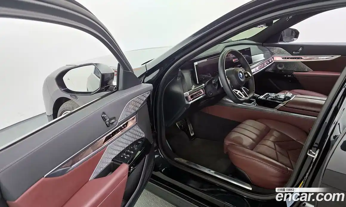 BMW i7 2023 0.3 Автомат в Москве № 153945, фото 15