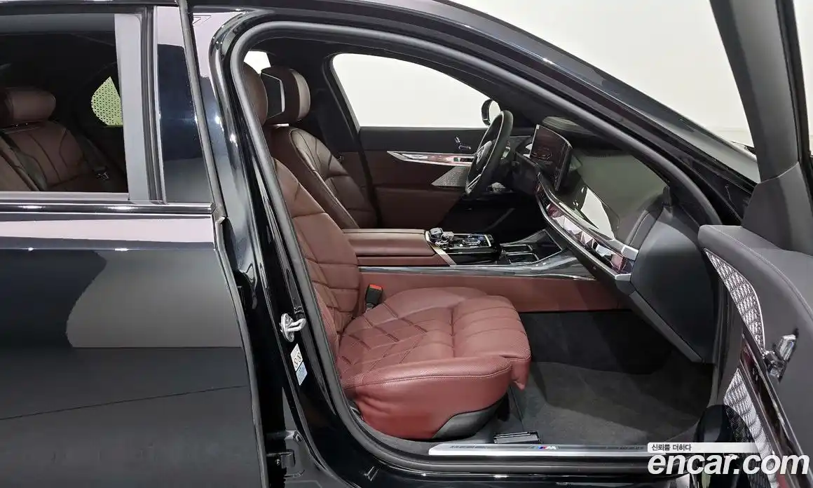 BMW i7 2023 0.3 Автомат в Москве № 153945, фото 19