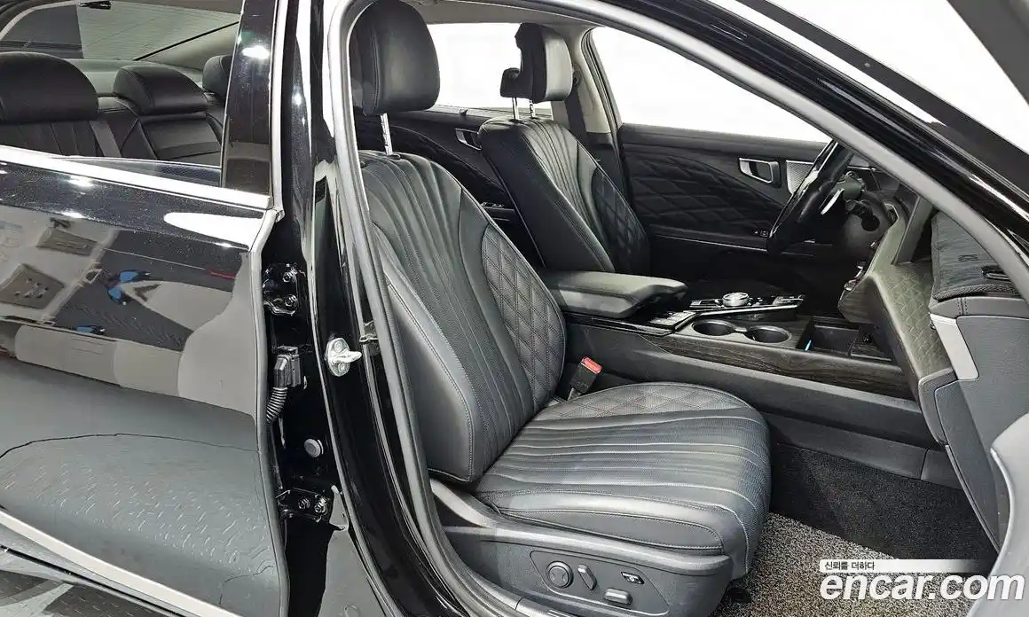 Kia K8 2022 2.5 Автомат в Москве № 16141, фото 10