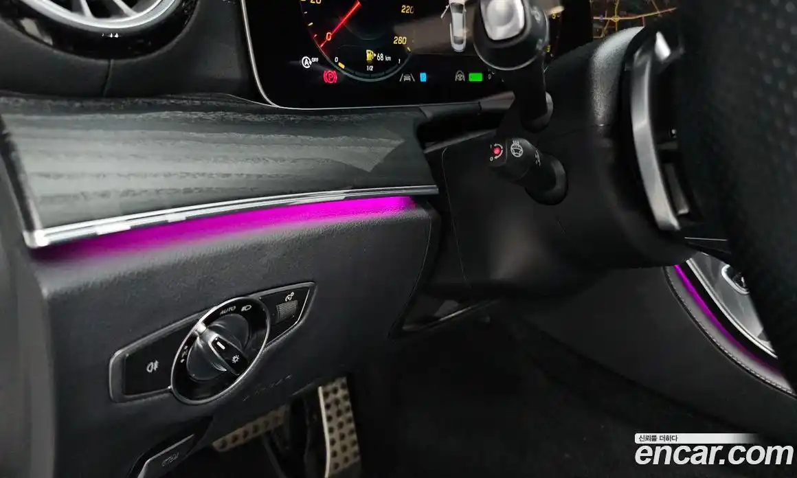 Mercedes-Benz E-Class 2022 2.0 Автомат в Москве № 161722, фото 19