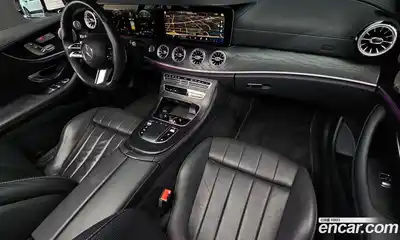 Mercedes-Benz E-Class 2022 2.0 Автомат в Москве № 161722, миниатюра 3
