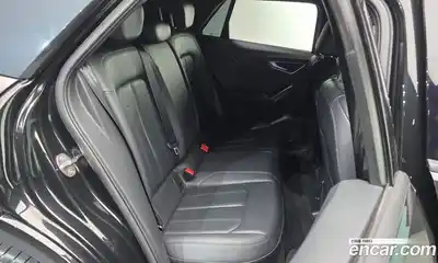 Audi Q2 2023 2.0 Автомат в Москве № 162905, миниатюра 5