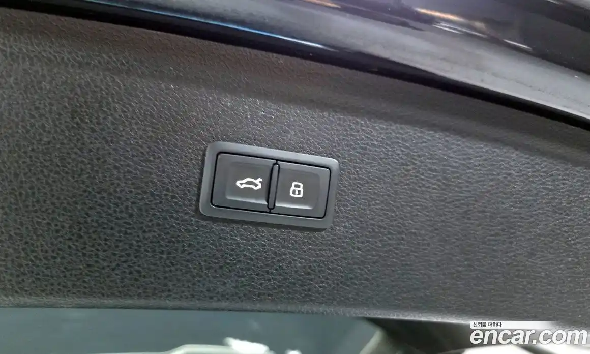 Audi SQ5 2020 3.0 Автомат в Москве № 163699, фото 19