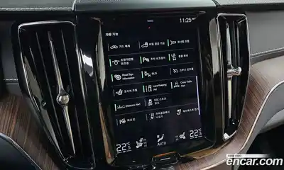 Volvo XC60 2021 2.0 Автомат в Москве № 164296, миниатюра 11