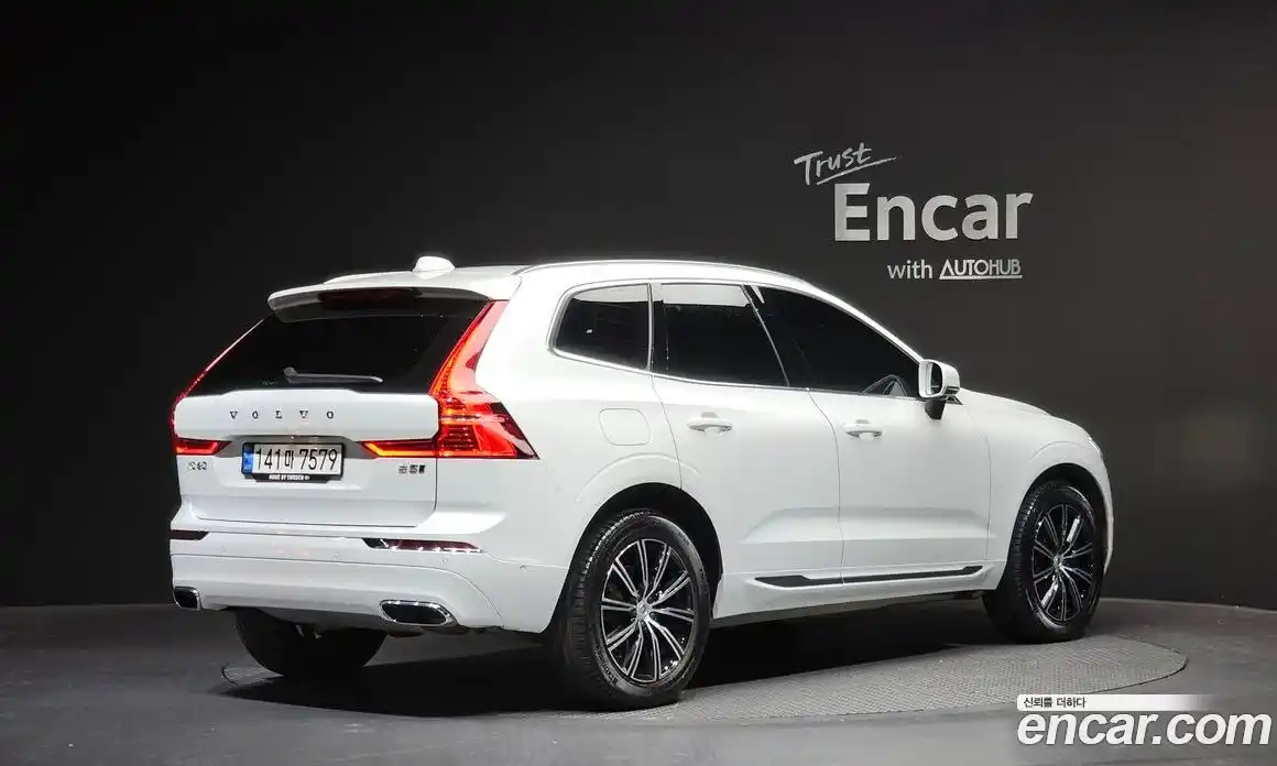 Volvo XC60 2021 2.0 Автомат в Москве № 164296, фото 5