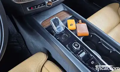 Volvo XC60 2021 2.0 Автомат в Москве № 164296, миниатюра 8