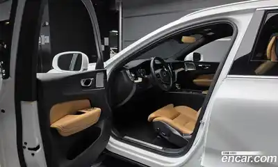 Volvo XC60, 2020