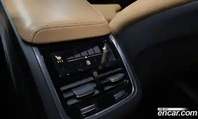 Volvo XC60 2020 2.0 Автомат в Москве № 164478, миниатюра 9