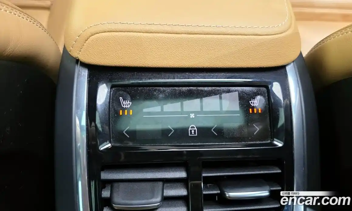 Volvo XC60 2023 2.0 Автомат в Москве № 164526, фото 19