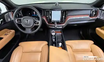 Volvo XC60 2023 2.0 Автомат в Москве № 164526, миниатюра 7