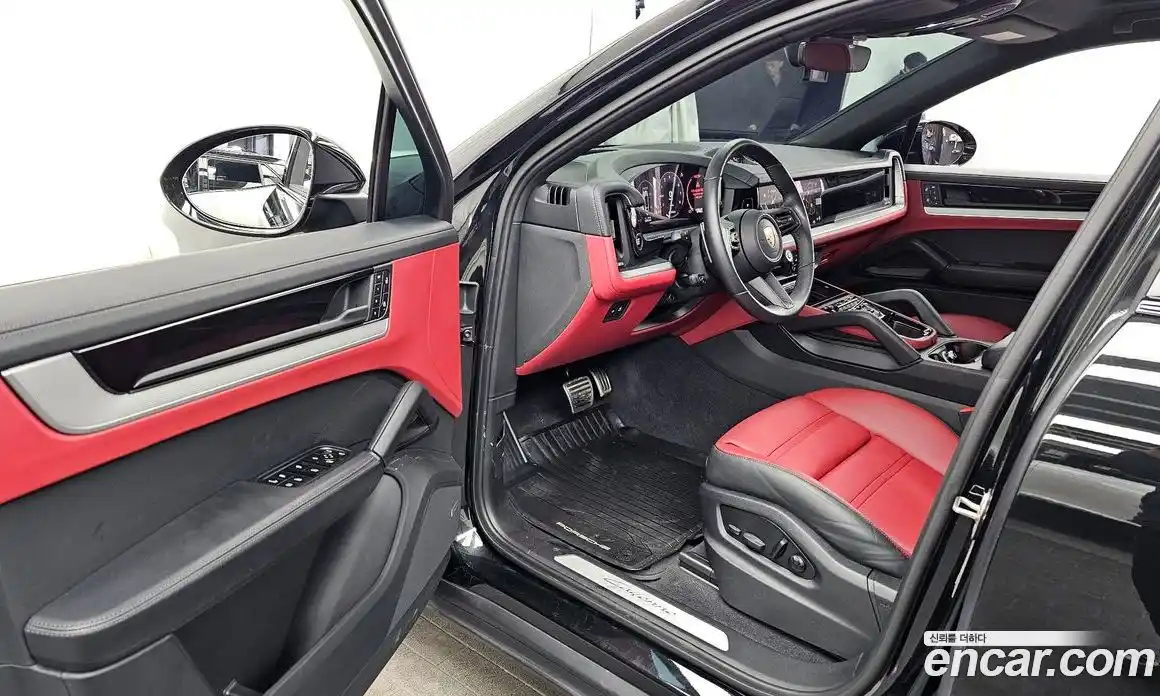 Porsche Cayenne 2025 3.0 Автомат в Москве № 165094, фото 9