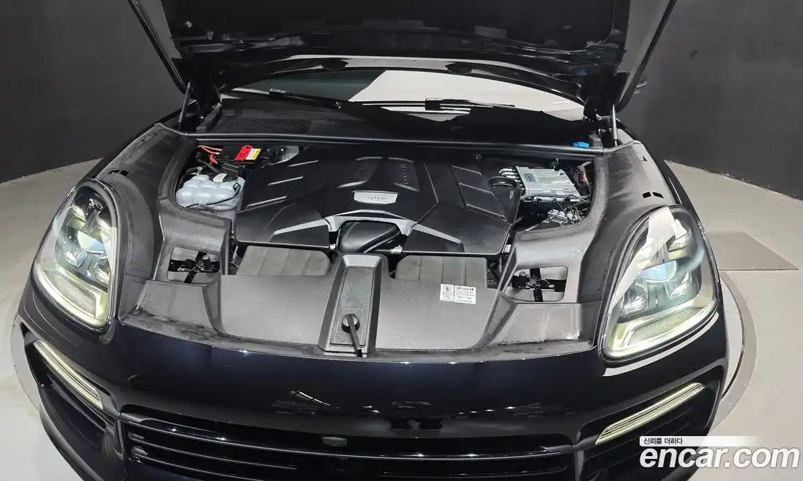 Porsche Cayenne 2021 3.0 Автомат в Москве № 165197, фото 6