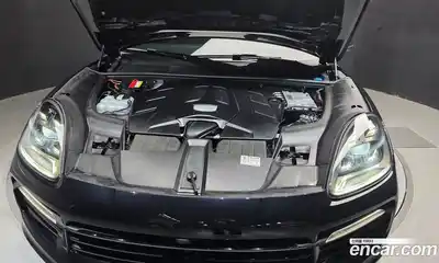 Porsche Cayenne 2021 3.0 Автомат в Москве № 165197, миниатюра 6