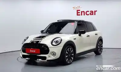 Mini Cooper, 2020