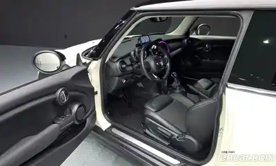 Mini Cooper 2015 1.5 Автомат в Москве № 167217, миниатюра 11