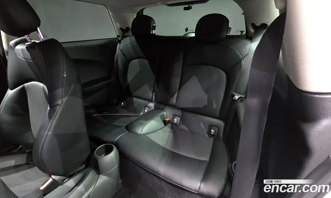 Mini Cooper 2015 1.5 Автомат в Москве № 167217, фото 12