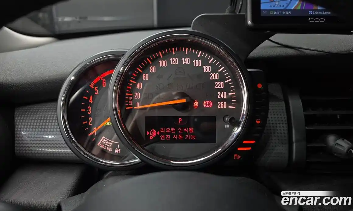 Mini Cooper 2015 1.5 Автомат в Москве № 167217, фото 8