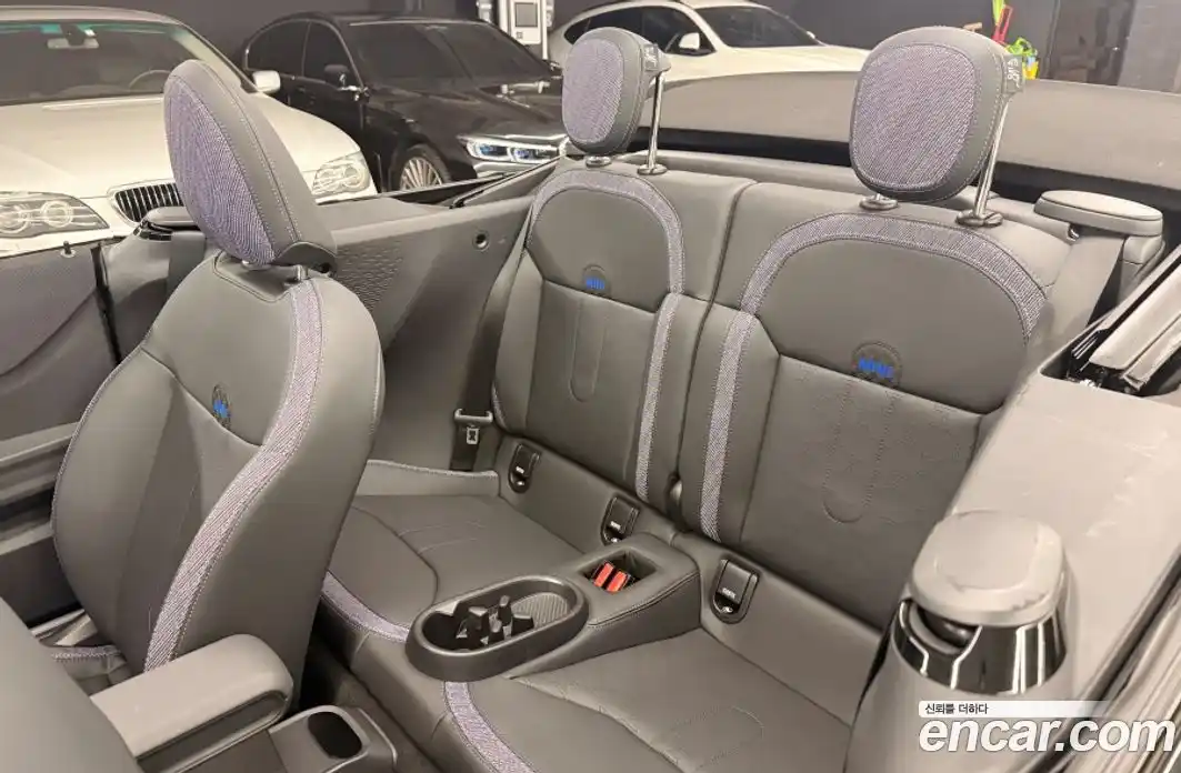 Mini Cooper Convertible 2025 2.0 Автомат в Москве № 167354, фото 14