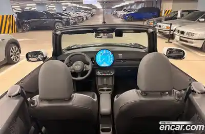 Mini Cooper Convertible 2025 2.0 Автомат в Москве № 167354, миниатюра 7