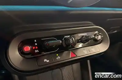 Mini Cooper Convertible 2025 2.0 Автомат в Москве № 167354, миниатюра 9