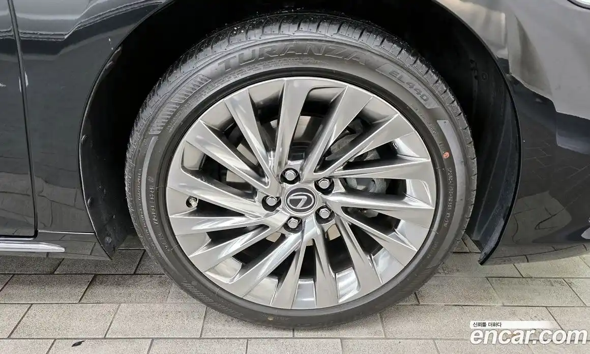 Lexus ES 2026 2.5 Автомат в Москве № 168005, фото 16