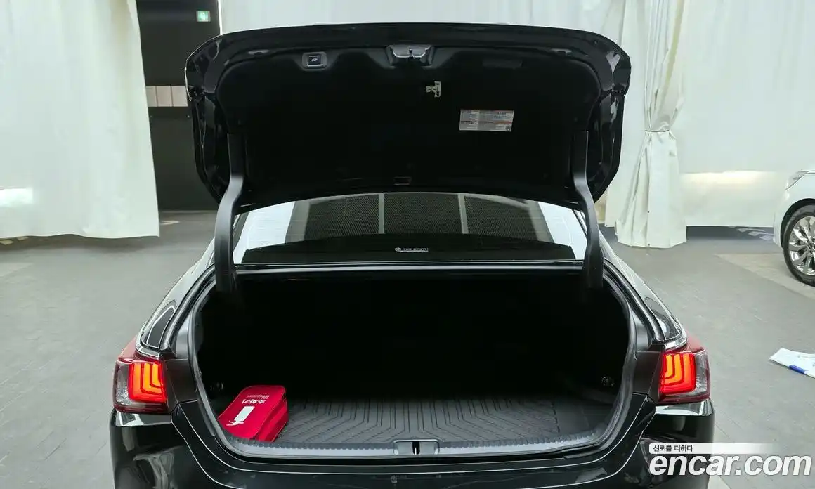 Lexus ES 2026 2.5 Автомат в Москве № 168005, фото 20