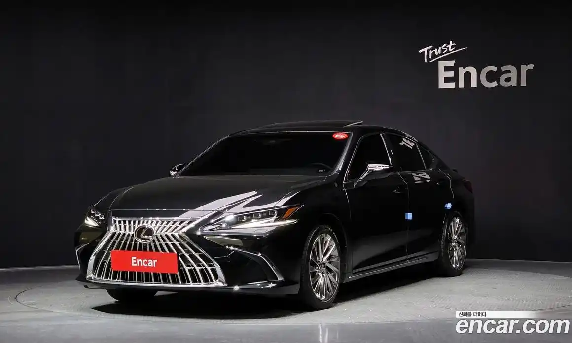 Lexus ES 2026 2.5 Автомат в Москве № 168005, фото 2