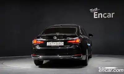Lexus ES 2026 2.5 Автомат в Москве № 168005, миниатюра 6