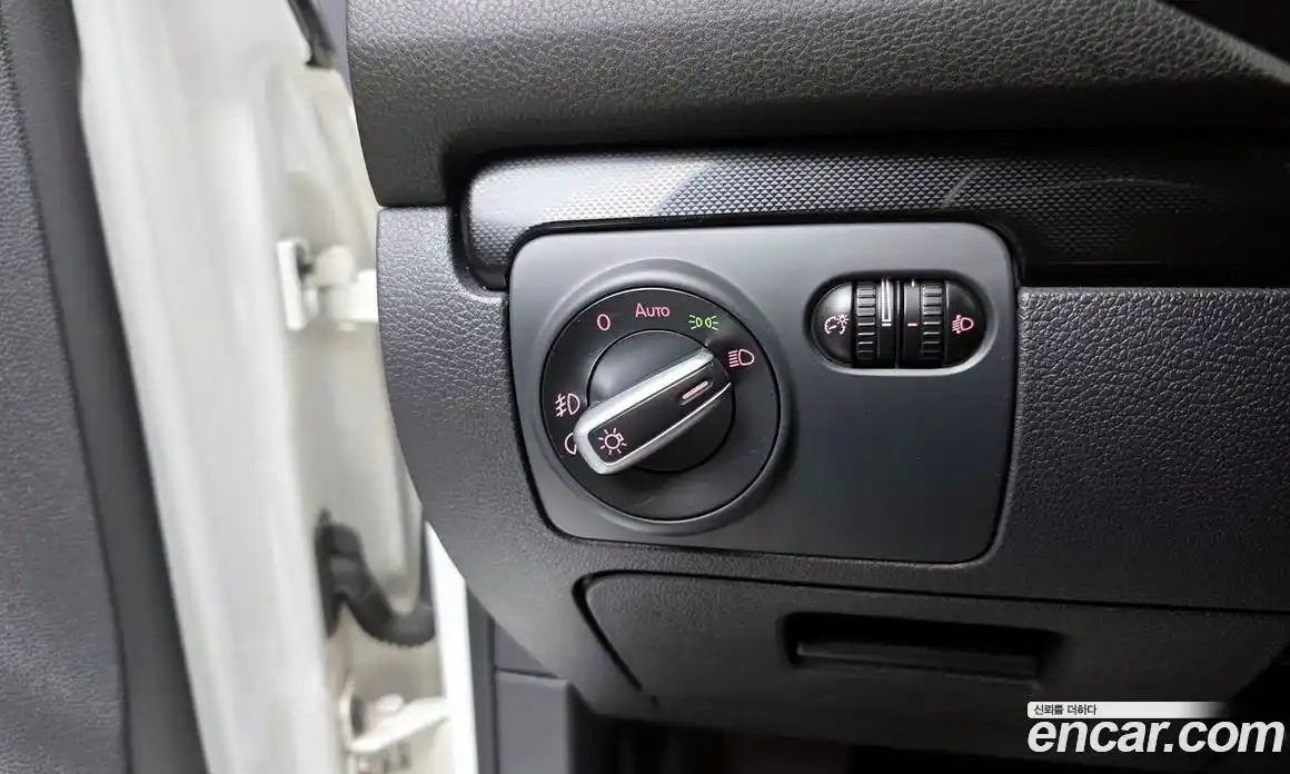 Volkswagen Golf 2013 2.0 Автомат в Москве № 169025, фото 12