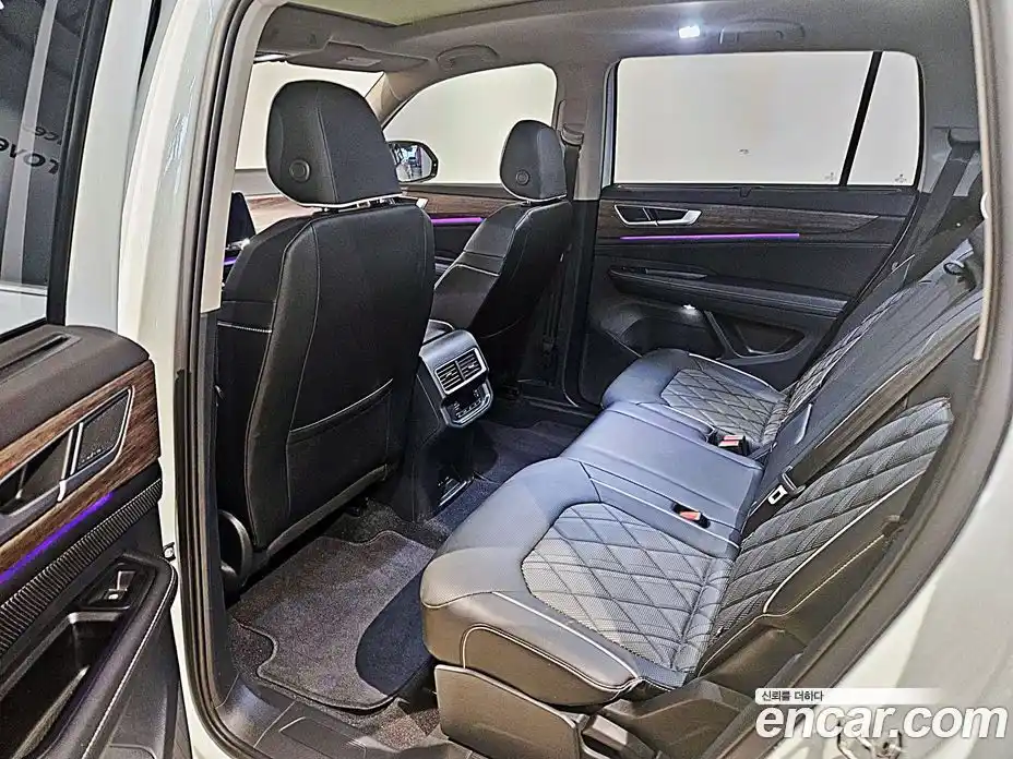 Volkswagen Atlas 2025 2.0 Автомат в Москве № 169123, фото 16