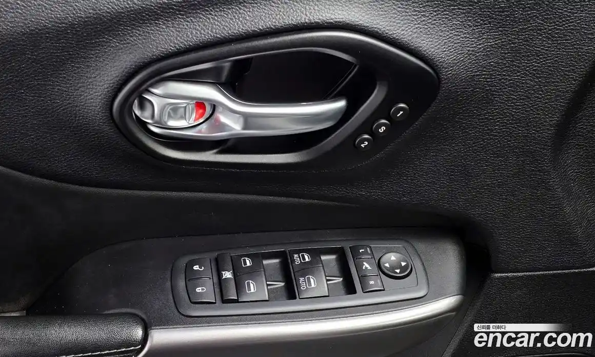 Jeep Cherokee 2021 2.4 Автомат в Москве № 169593, фото 20