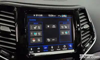 Jeep Cherokee 2021 2.4 Автомат в Москве № 169593, миниатюра 2