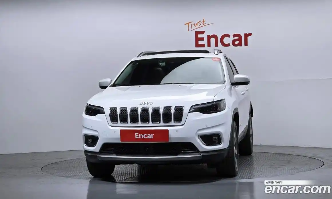 Jeep Cherokee 2021 2.4 Автомат в Москве № 169593, фото 6