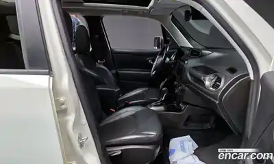 Jeep Renegade 2021 2.4 Автомат в Москве № 169754, миниатюра 11