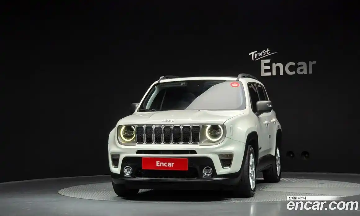 Jeep Renegade 2021 2.4 Автомат в Москве № 169754, фото 3
