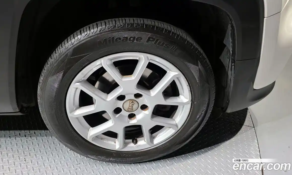 Jeep Renegade 2021 2.4 Автомат в Москве № 169754, фото 5