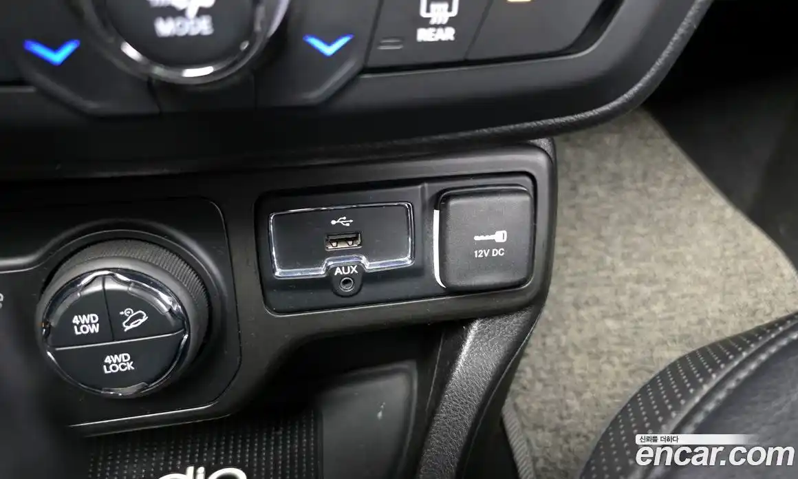 Jeep Renegade 2018 2.0 Автомат в Москве № 169855, фото 4