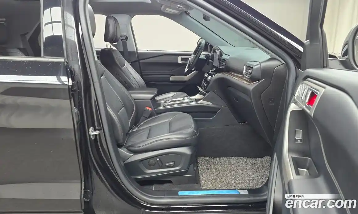 Ford Explorer 2021 2.3 Автомат в Москве № 170761, фото 11