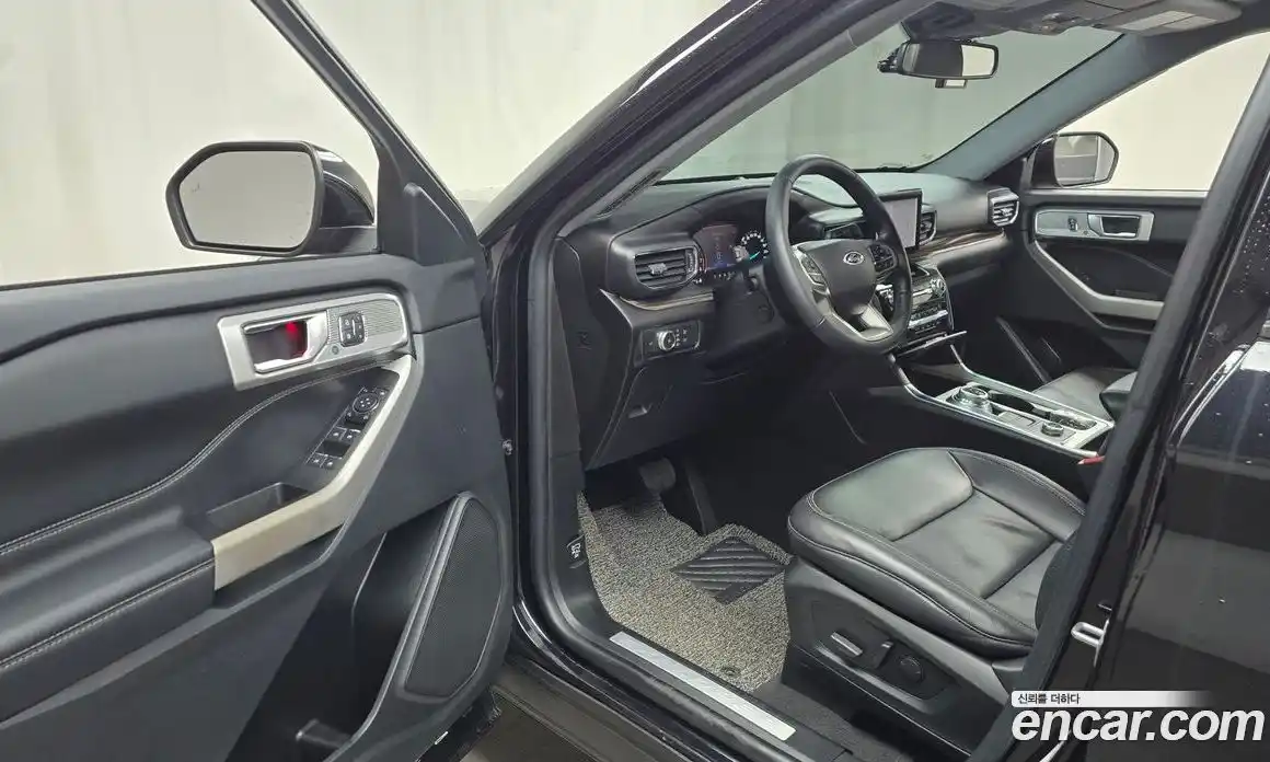 Ford Explorer 2021 2.3 Автомат в Москве № 170761, фото 10