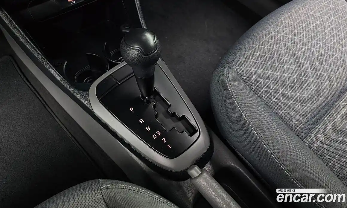 Kia Morning 2021 1.0 Автомат в Москве № 17458, фото 1