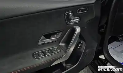 Mercedes-Benz A-Class 2021 2.0 Автомат в Москве № 175928, миниатюра 10