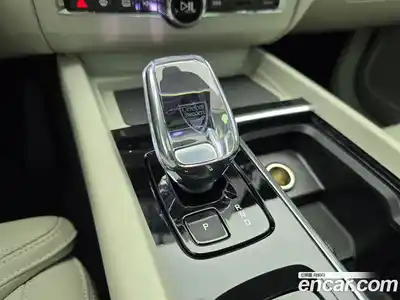 Volvo XC60 2026 2.0 Автомат в Москве № 176927, миниатюра 9