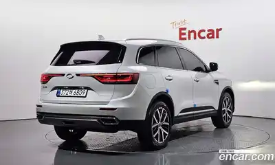 Renault QM6 2022 2.0 Автомат в Москве № 177932, миниатюра 2