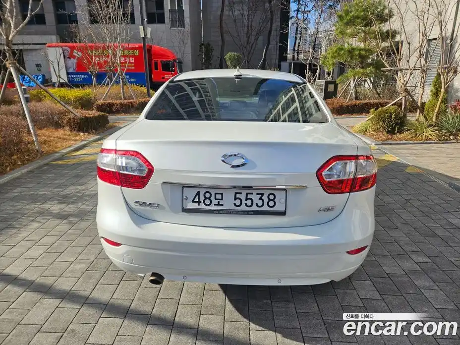 Renault SM3 2014 1.6 Автомат в Москве № 186453, фото 13