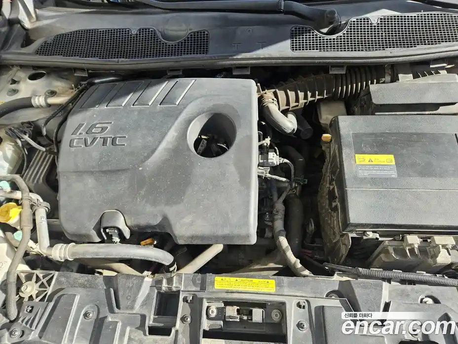 Renault SM3 2014 1.6 Автомат в Москве № 186453, фото 15