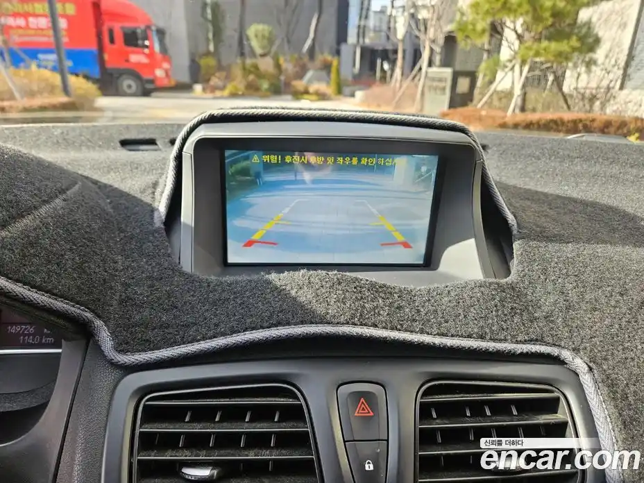 Renault SM3 2014 1.6 Автомат в Москве № 186453, фото 19