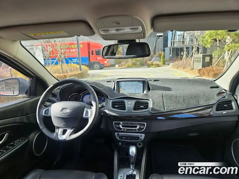 Renault SM3 2014 1.6 Автомат в Москве № 186453, фото 7