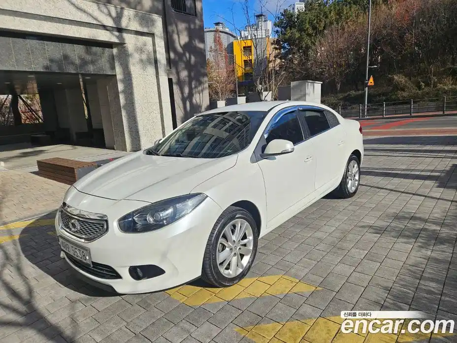 Renault SM3 2014 1.6 Автомат в Москве № 186453, фото 9