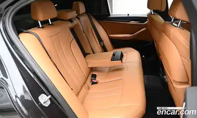 BMW 5-Series 2023 2.0 Автомат в Москве № 189113, миниатюра 12