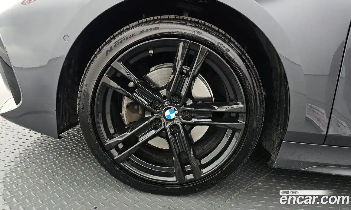 BMW 1-Series 2020 2.0 Автомат в Москве № 192921, фото 5